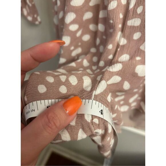 Pink Lily Polka Dot Romper Size S Taupe GUC - Picture 11 of 12